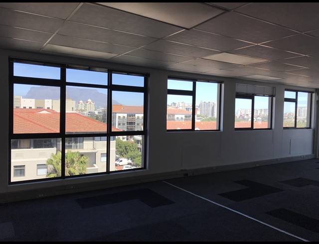 534M² OFFICE TO LET IN CENTURY CITY